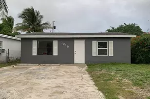 1219 Highland Rd, Lantana, FL 33462 - Photo 1