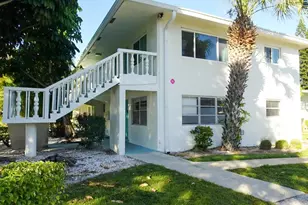 316 SE 1st St, Boynton Beach, FL 33435 - Photo 1