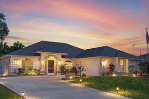 1149 SE Cambridge Dr, Port Saint Lucie, FL 34952 - Photo 1