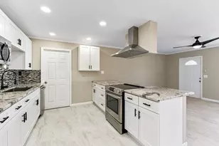 111 Alameda Ave, Sebastian, FL 32958 - Photo 1