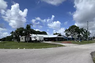 892 SE Atlantus Ave, Port Saint Lucie, FL 34983 - Photo 1