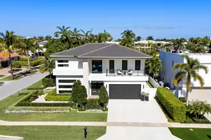 401 NE 2nd St, Boca Raton, FL 33432 - Photo 1