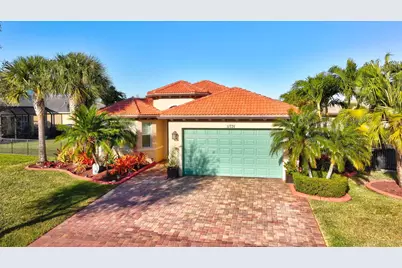 11731 SW Crestwood Circle, Port Saint Lucie, FL 34987 - Photo 1