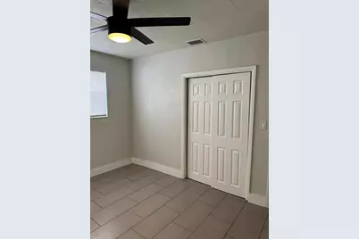 110 SW 7th Avenue #1a, Dania Beach, FL 33004 - Photo 1
