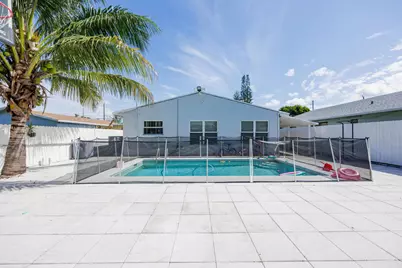 2578 Kentucky Street, West Palm Beach, FL 33406 - Photo 1