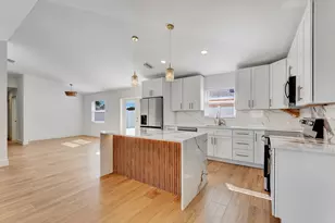 102 SW 13th Ave, Delray Beach, FL 33444 - Photo 1