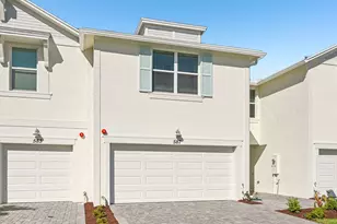 587 Salisbury Cir, Fort Pierce, FL 34982 - Photo 1