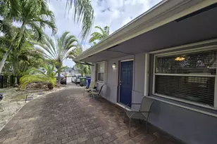 740 NE 37th St, Oakland Park, FL 33334 - Photo 1