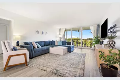 3900 Oaks Clubhouse Drive #503, Pompano Beach, FL 33069 - Photo 1