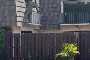 1660 Forest Lakes Cir, West Palm Beach, FL 33406 - Photo 1