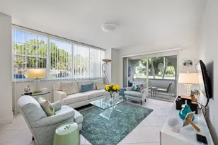 250 NE 20th St, Boca Raton, FL 33431 - Photo 8