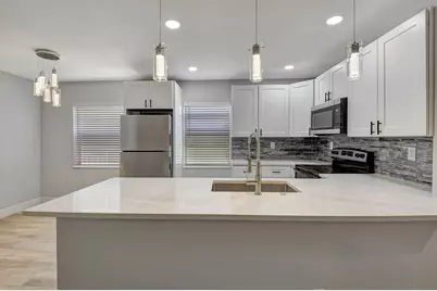 909 S Flanders S, Delray Beach, FL 33484 - Photo 1