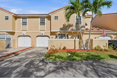 11339 Lakeview Drive Drive #4o, Coral Springs, FL 33071 - Photo 1