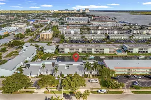 129 Lehane Terrace, North Palm Beach, FL 33408 - Photo 1