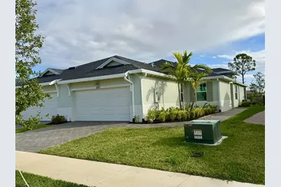 1561 SE Crosswood Way, Port Saint Lucie, FL 34984 - Photo 1