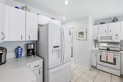 2049 SE 6th Street #F, Deerfield Beach, FL 33441 - Photo 1