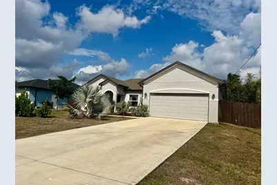 370 SW Kestor Drive, Port Saint Lucie, FL 34953 - Photo 1