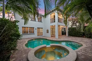 1062 Vintner Blvd, Palm Beach Gardens, FL 33410 - Photo 1