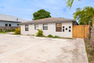 1009 9th St, West Palm Beach, FL 33401 - Photo 1