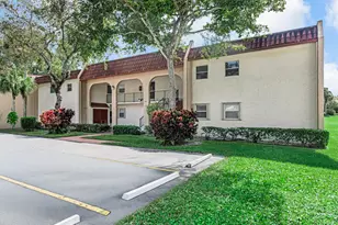 354 Lake Frances Dr, West Palm Beach, FL 33411 - Photo 1