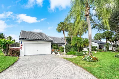 71 Windsor Circle, Boynton Beach, FL 33436 - Photo 1
