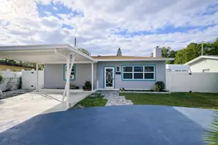 5823 Churchill Cir W, West Palm Beach, FL 33405 - Photo 1