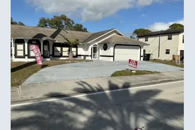 557 SE Port St Lucie Boulevard, Port Saint Lucie, FL 34984 - Photo 1