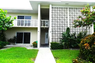 320 North Blvd, Boynton Beach, FL 33435 - Photo 1