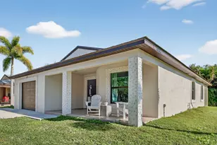 18 Montoya, Fort Pierce, FL 34949 - Photo 1