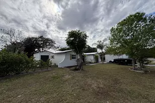 1160 SE 12th St, Stuart, FL 34996 - Photo 1