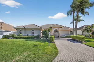 65 Cayman Pl, Palm Beach Gardens, FL 33418 - Photo 1