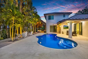 9806 SE Landing Pl, Tequesta, FL 33469 - Photo 1