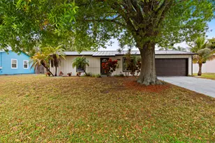 762 NE Lanfair St, Port Saint Lucie, FL 34983 - Photo 1