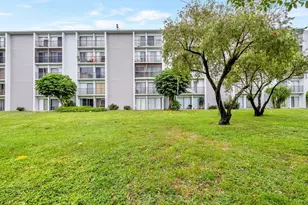 8750 N Sherman Cir, Miramar, FL 33025 - Photo 1