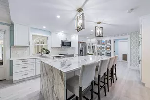 12910 La Rochelle Cir, Palm Beach Gardens, FL 33410 - Photo 1