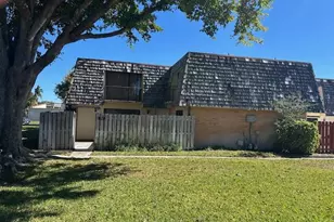 192 Lake Arbor Dr, Palm Springs, FL 33461 - Photo 1