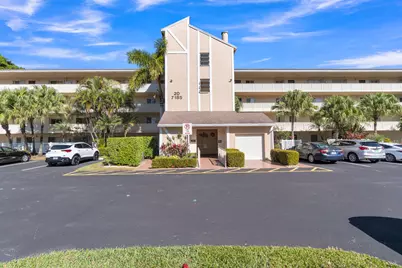 7185 Huntington Lane #202, Delray Beach, FL 33446 - Photo 1