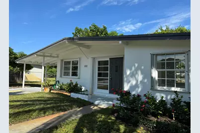 1611 NE 46th Street, Pompano Beach, FL 33064 - Photo 1