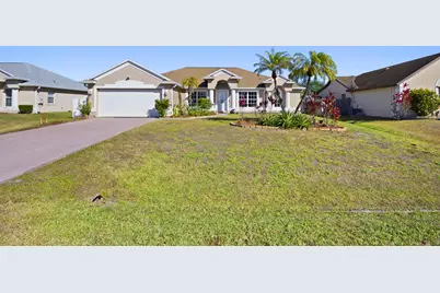 439 SE Nome Drive, Port Saint Lucie, FL 34984 - Photo 1