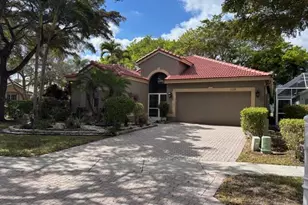 10133 Diamond Lake Rd, Boynton Beach, FL 33437 - Photo 1