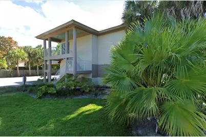 416 SE Flamingo Avenue, Stuart, FL 34996 - Photo 1