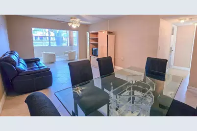 3140 Holiday Springs Boulevard #9-101, Margate, FL 33063 - Photo 1