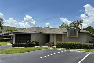 6285 N Mirror Lake Dr, Sebastian, FL 32958 - Photo 1
