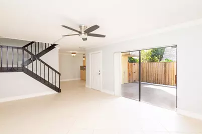 1700 Embassy Drive #305, West Palm Beach, FL 33401 - Photo 1
