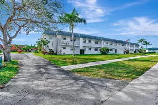 3154 Meridian Way S, Palm Beach Gardens, FL 33410 - Photo 1