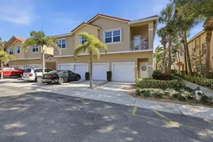 114 Lighthouse Cir J, Tequesta, FL 33469 - Photo 1