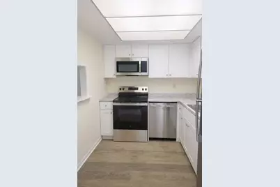 4141 16th Street #403, Vero Beach, FL 32960 - Photo 1