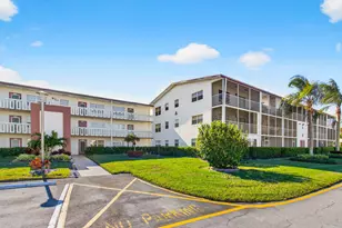 33 Fanshaw A, Boca Raton, FL 33434 - Photo 1