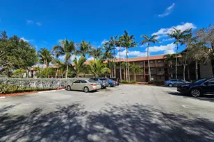 120 Sparrow Dr, Royal Palm Beach, FL 33411 - Photo 1