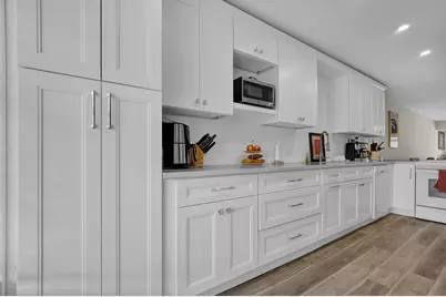 1730 NW 18th Avenue #202, Delray Beach, FL 33445 - Photo 1